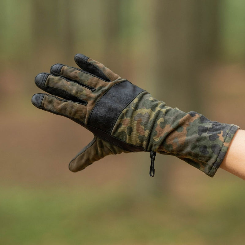 Military Gloves vs. Regular Gloves: What’s the Difference?