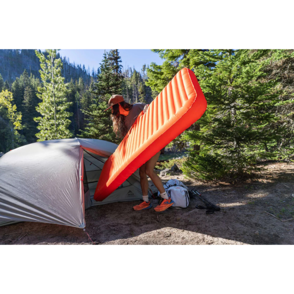 Therm-a-Rest NeoLoft Regular Wide Insulated Sleeping Pad 185 x 66 cm Ember