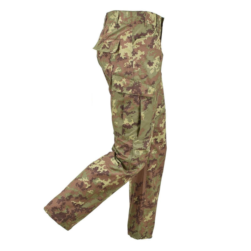 Genuine Italian military combat pants with vegetato camouflage, durable ripstop fabric, and multiple cargo pockets.