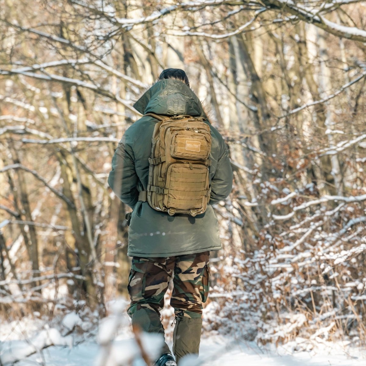 MIL-TEC US Assault Tactical Backpack 36L Ergonomic Formed Padded Shoulders