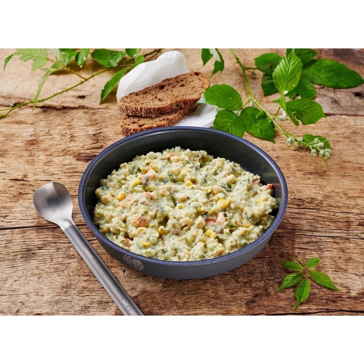 Trek'N Eat Main meal Creamy Chicken Dehydrated food outdoor trekking hiking